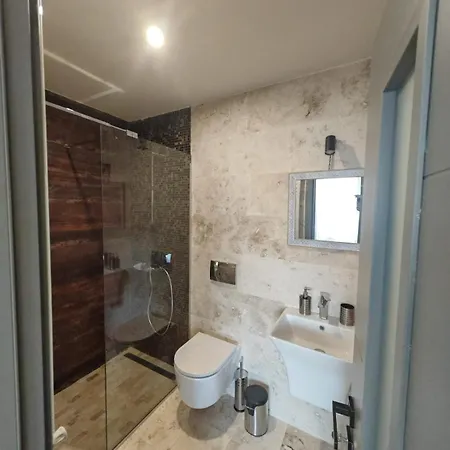 White Boutique Hotel- Szálloda *