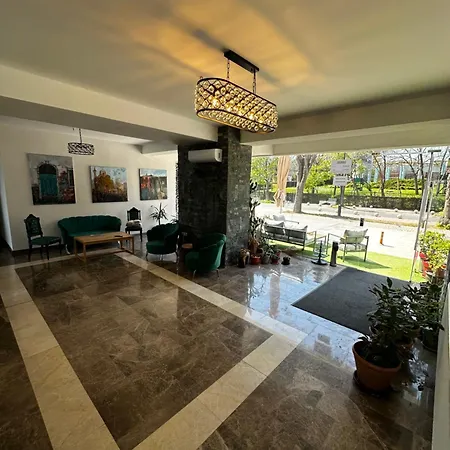 White Boutique Hotel- * Észak-Eforie