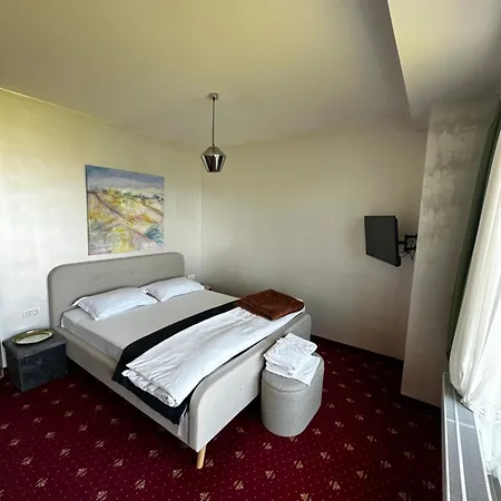 White Boutique Hotel- Hotel