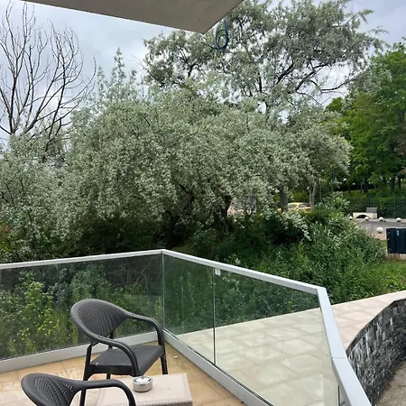 White Boutique Hotel- Hotel