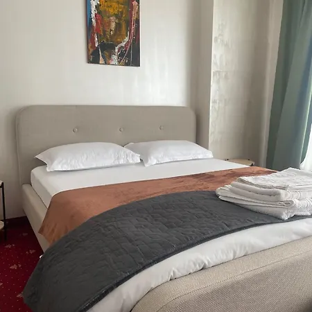 White Boutique Hotel-