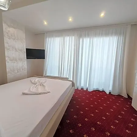 White Boutique Hotel- فندق إيفوري نورد