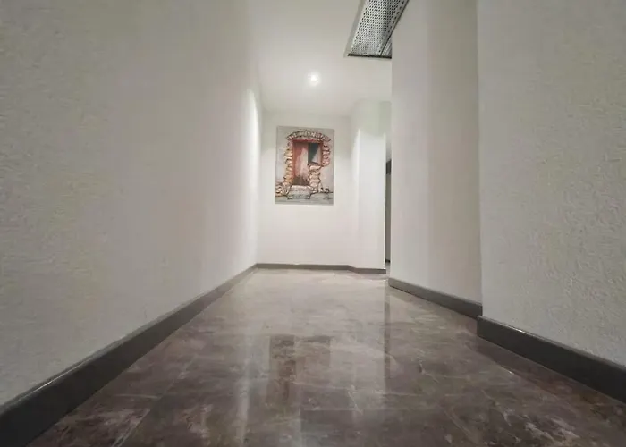 White Boutique Hotel- Hotel