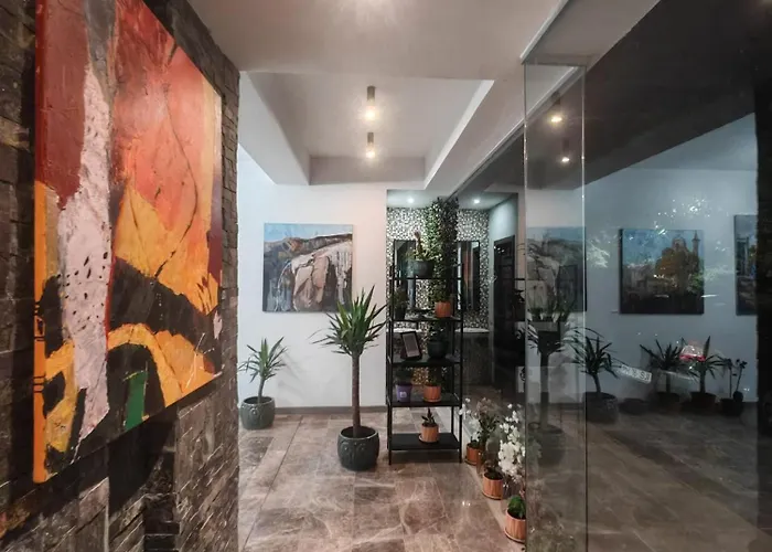 White Boutique Hotel- Hotel