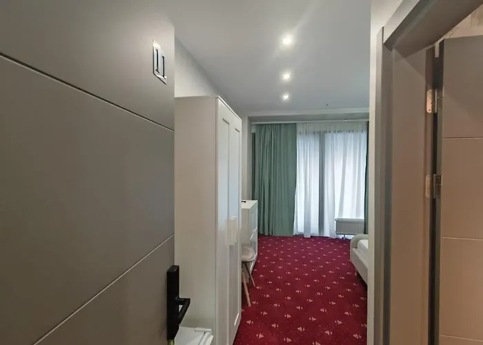 White Boutique Hotel- Hotel Eforie Nord