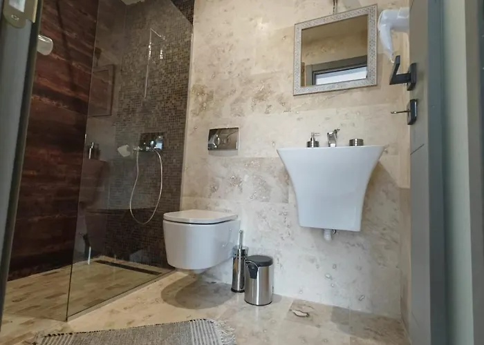 White Boutique Hotel- * Eforie Nord