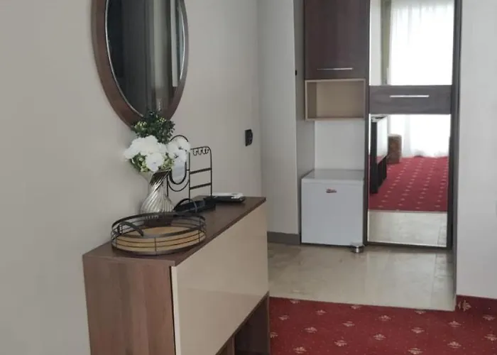 White Boutique Hotel- Hotel