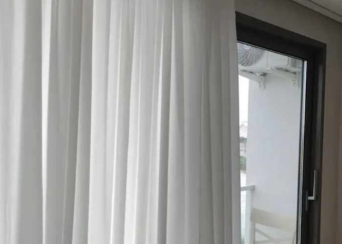 White Boutique Hotel- Hotel Eforie Nord